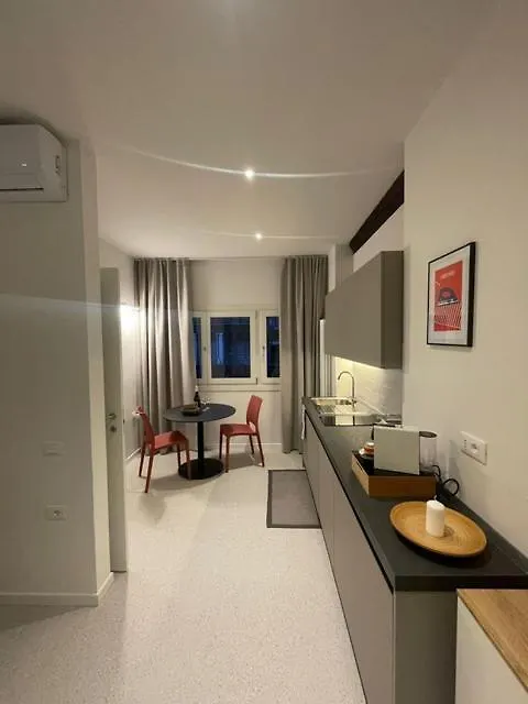Due Colonne Apartment Venice Italy